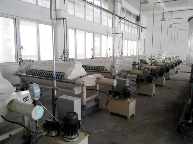 聚丙烯棉餅過(guò)濾機(jī)(圖1)